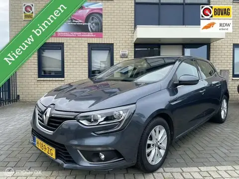 Used RENAULT MEGANE Petrol 2018 Ad 