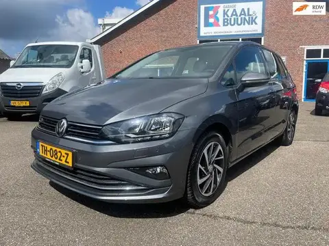 Used VOLKSWAGEN GOLF Petrol 2018 Ad 