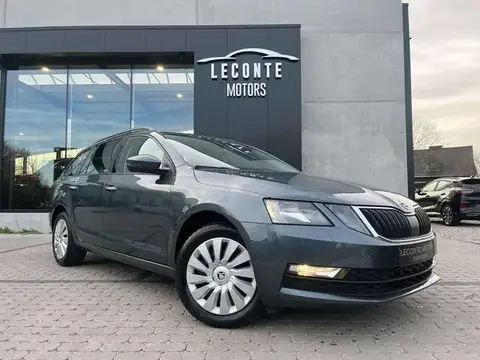 Used SKODA OCTAVIA Petrol 2018 Ad 