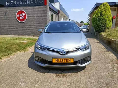 Used TOYOTA AURIS Hybrid 2016 Ad 