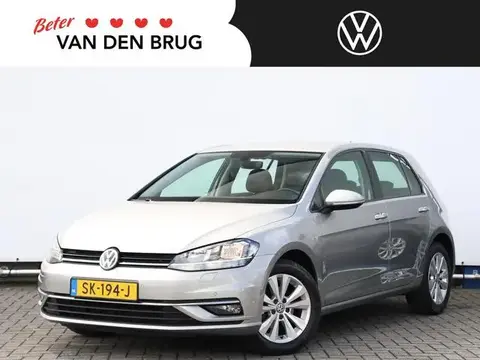 Used VOLKSWAGEN GOLF Petrol 2017 Ad 