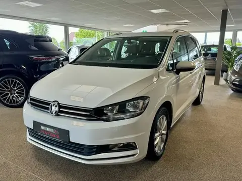 Used VOLKSWAGEN TOURAN Petrol 2016 Ad 