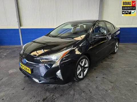 Used TOYOTA PRIUS Hybrid 2017 Ad 