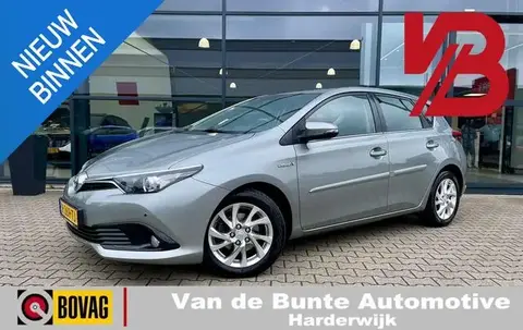 Used TOYOTA AURIS Hybrid 2017 Ad 