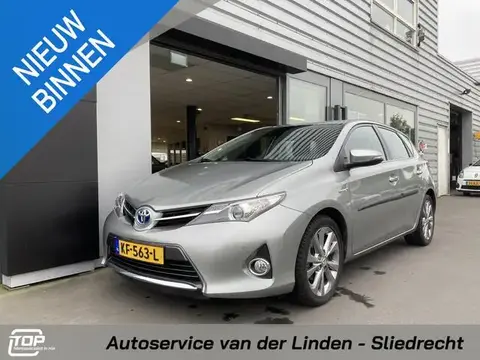 Used TOYOTA AURIS Hybrid 2015 Ad 