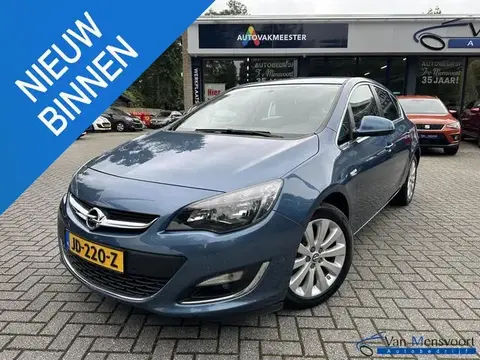 Used OPEL ASTRA Petrol 2015 Ad 