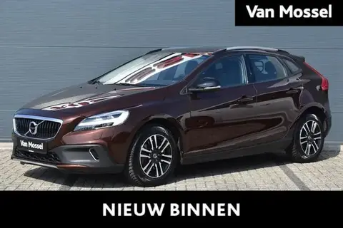 Annonce VOLVO V40 Essence 2017 d'occasion 