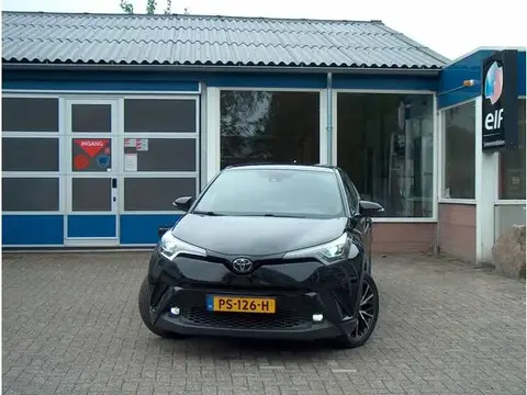 Used TOYOTA C-HR Petrol 2017 Ad 