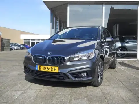 Used BMW SERIE 2 Hybrid 2017 Ad 