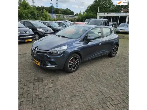 Used RENAULT CLIO Petrol 2017 Ad 