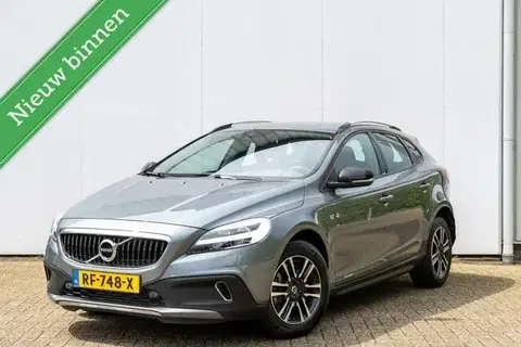 Annonce VOLVO V40 Essence 2017 d'occasion 