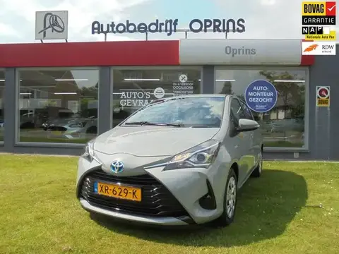 Used TOYOTA YARIS Hybrid 2019 Ad 