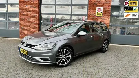 Used VOLKSWAGEN GOLF Petrol 2017 Ad 