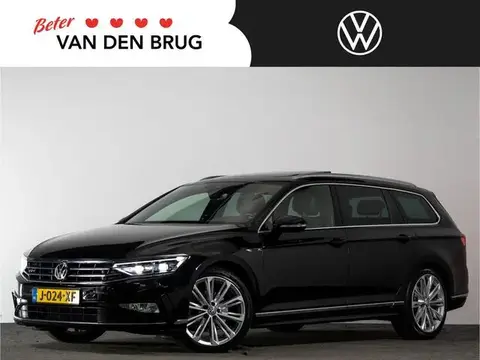 Annonce VOLKSWAGEN PASSAT Essence 2019 d'occasion 