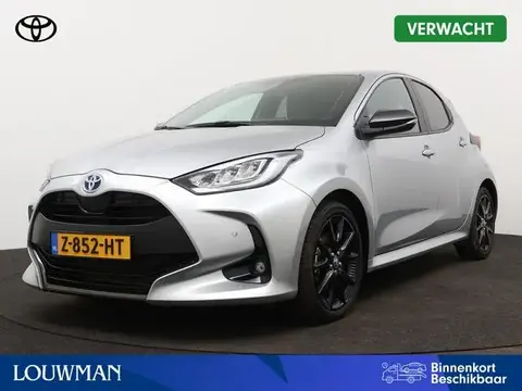 Used TOYOTA YARIS Hybrid 2022 Ad 