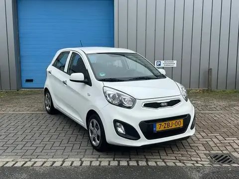 Used KIA PICANTO Petrol 2015 Ad 