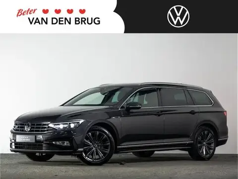 Used VOLKSWAGEN PASSAT Petrol 2023 Ad 