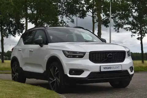 Used VOLVO XC40 Hybrid 2021 Ad 