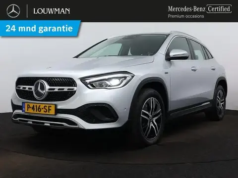 Used MERCEDES-BENZ CLASSE GLA Hybrid 2021 Ad 