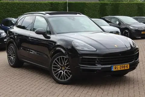 Used PORSCHE CAYENNE Petrol 2017 Ad 