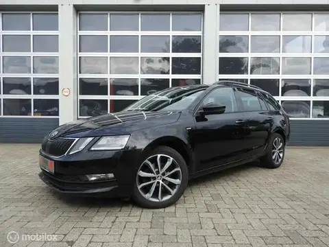 Used SKODA OCTAVIA Petrol 2017 Ad 