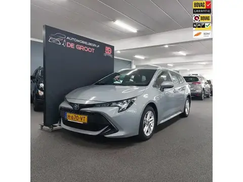 Used TOYOTA COROLLA Hybrid 2020 Ad 