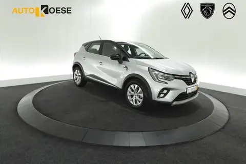 Used RENAULT CAPTUR Hybrid 2022 Ad 