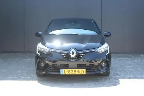 Used RENAULT CLIO Petrol 2021 Ad 