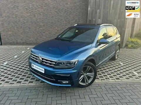 Used VOLKSWAGEN TIGUAN Petrol 2018 Ad 