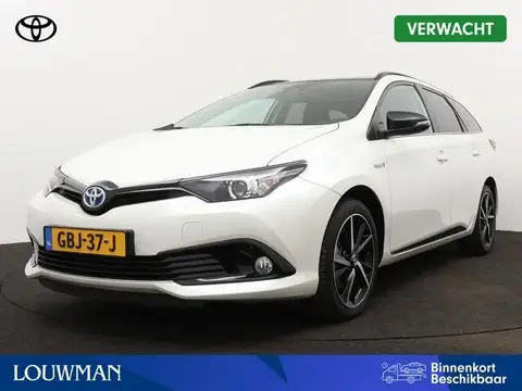 Used TOYOTA AURIS Hybrid 2019 Ad 