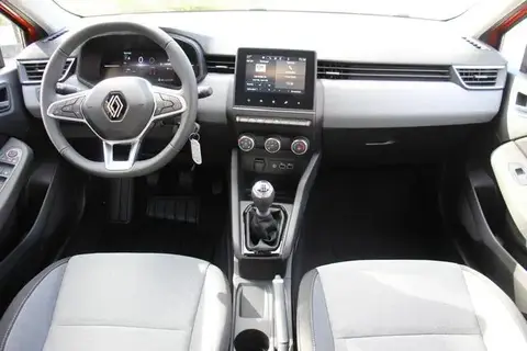 Used RENAULT CLIO Petrol 2024 Ad 