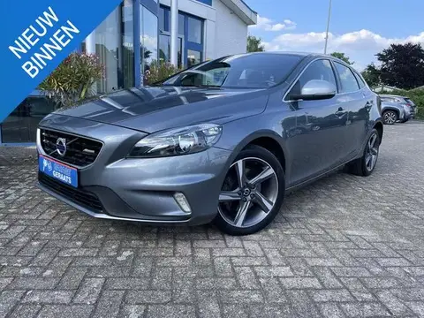 Annonce VOLVO V40 Essence 2016 d'occasion 