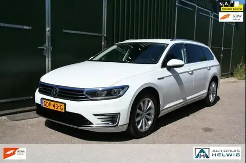 Used VOLKSWAGEN PASSAT Hybrid 2018 Ad 