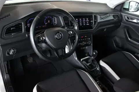 Used VOLKSWAGEN T-ROC Petrol 2019 Ad 