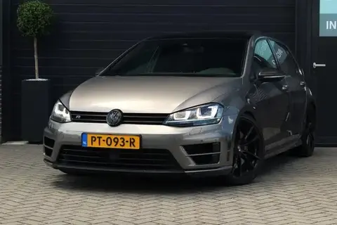 Used VOLKSWAGEN GOLF Petrol 2016 Ad 