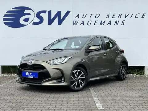 Used TOYOTA YARIS Hybrid 2020 Ad 