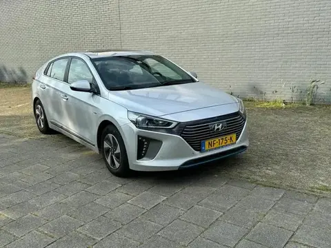 Used HYUNDAI IONIQ Hybrid 2016 Ad 