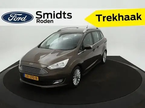 Used FORD GRAND C-MAX Petrol 2016 Ad 