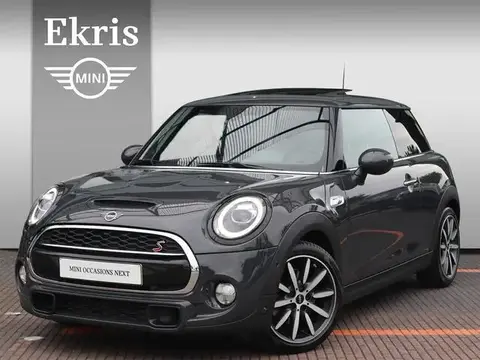 Used MINI COOPER Petrol 2018 Ad 