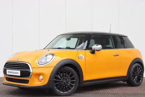 Used MINI COOPER Petrol 2015 Ad 