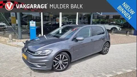 Used VOLKSWAGEN GOLF Petrol 2017 Ad 