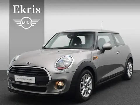 Used MINI ONE Petrol 2017 Ad 