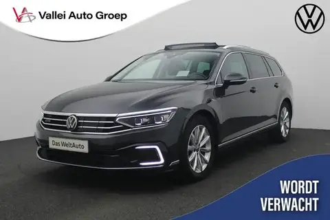 Used VOLKSWAGEN PASSAT Hybrid 2021 Ad 