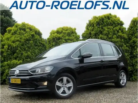 Used VOLKSWAGEN GOLF Petrol 2015 Ad 