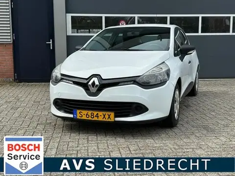 Used RENAULT CLIO Petrol 2015 Ad 