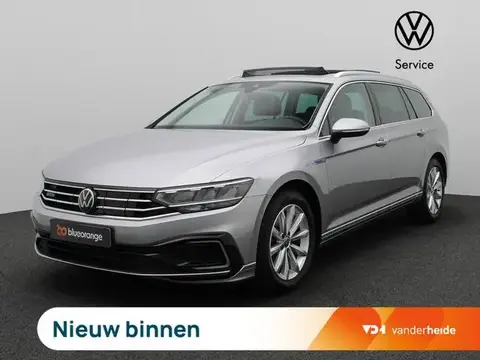 Used VOLKSWAGEN PASSAT Hybrid 2023 Ad 