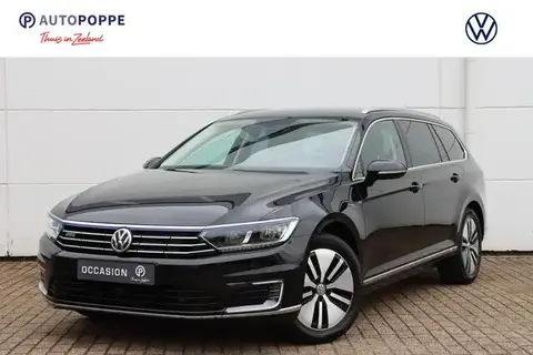 Used VOLKSWAGEN PASSAT Hybrid 2018 Ad 