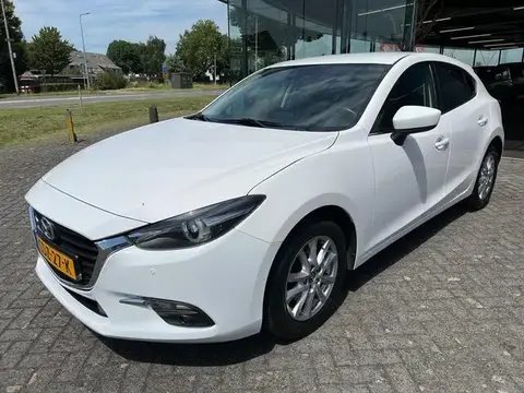 Used MAZDA 3 Petrol 2017 Ad 