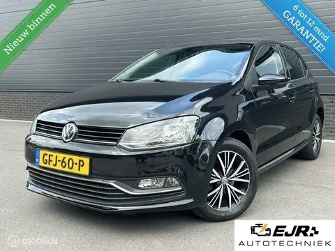 Used VOLKSWAGEN POLO Petrol 2016 Ad 