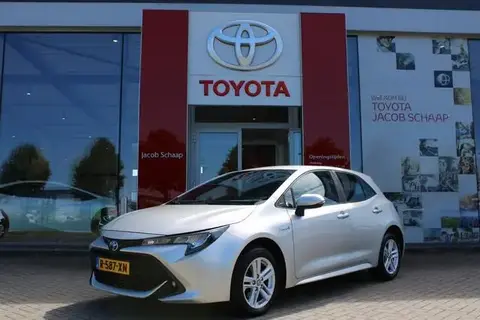 Used TOYOTA COROLLA Hybrid 2021 Ad 